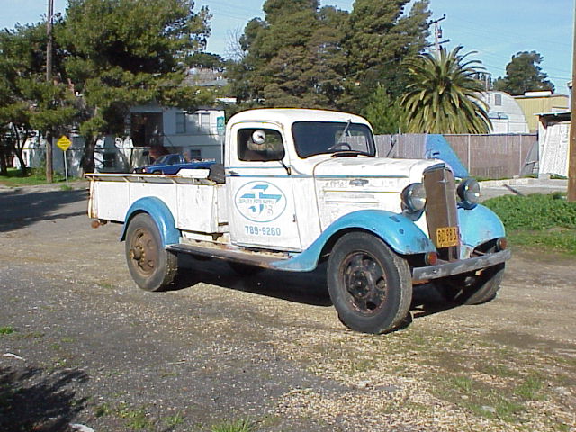 36chevyopenexpress2.JPG